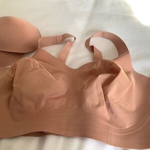 Evelyn & Bobbie Beyond Bra Seamless Wireless Bra XL